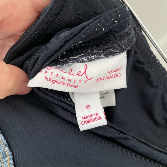 Isabel Maternity | Distressed Maternity Skinny Jeans | Size 6 - Picture 4 of 5
